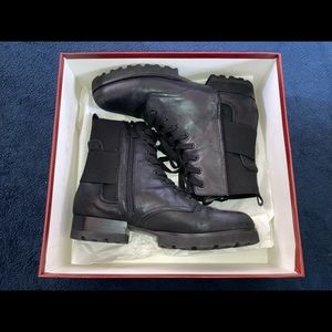 Size 7 1/2 Donald j pliner laced side zip boots